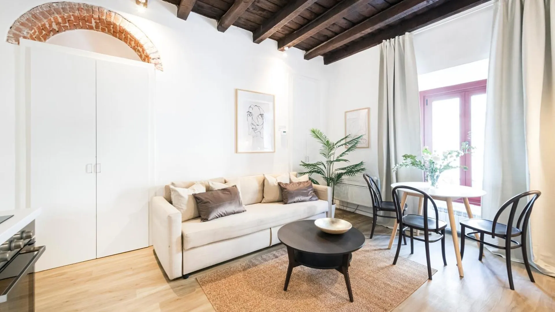 The Magnificent Apartment Milan